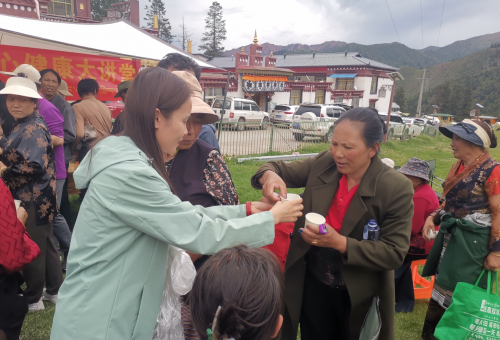 “昌都饮”带着张伯礼院士的问候，落地高原西藏